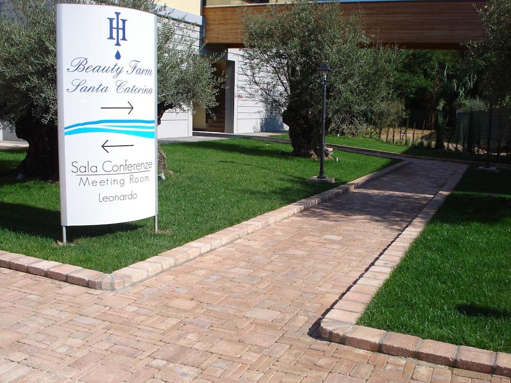 Santa Caterina Park Hotel Sarzana Exterior foto