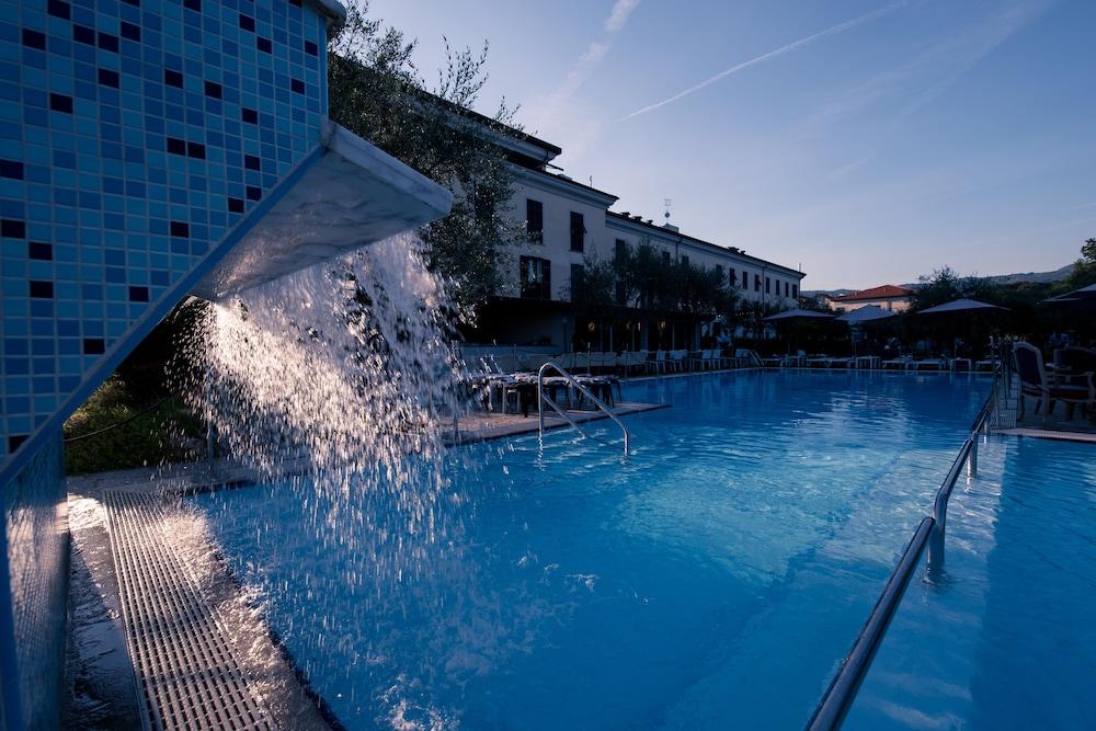 Santa Caterina Park Hotel Sarzana Exterior foto